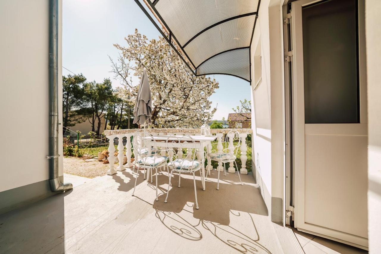 Apartman Melita Apartment Zadar Exterior photo